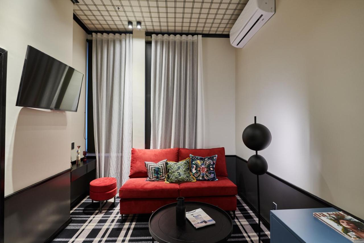 Naumi Studio Wellington Luaran gambar